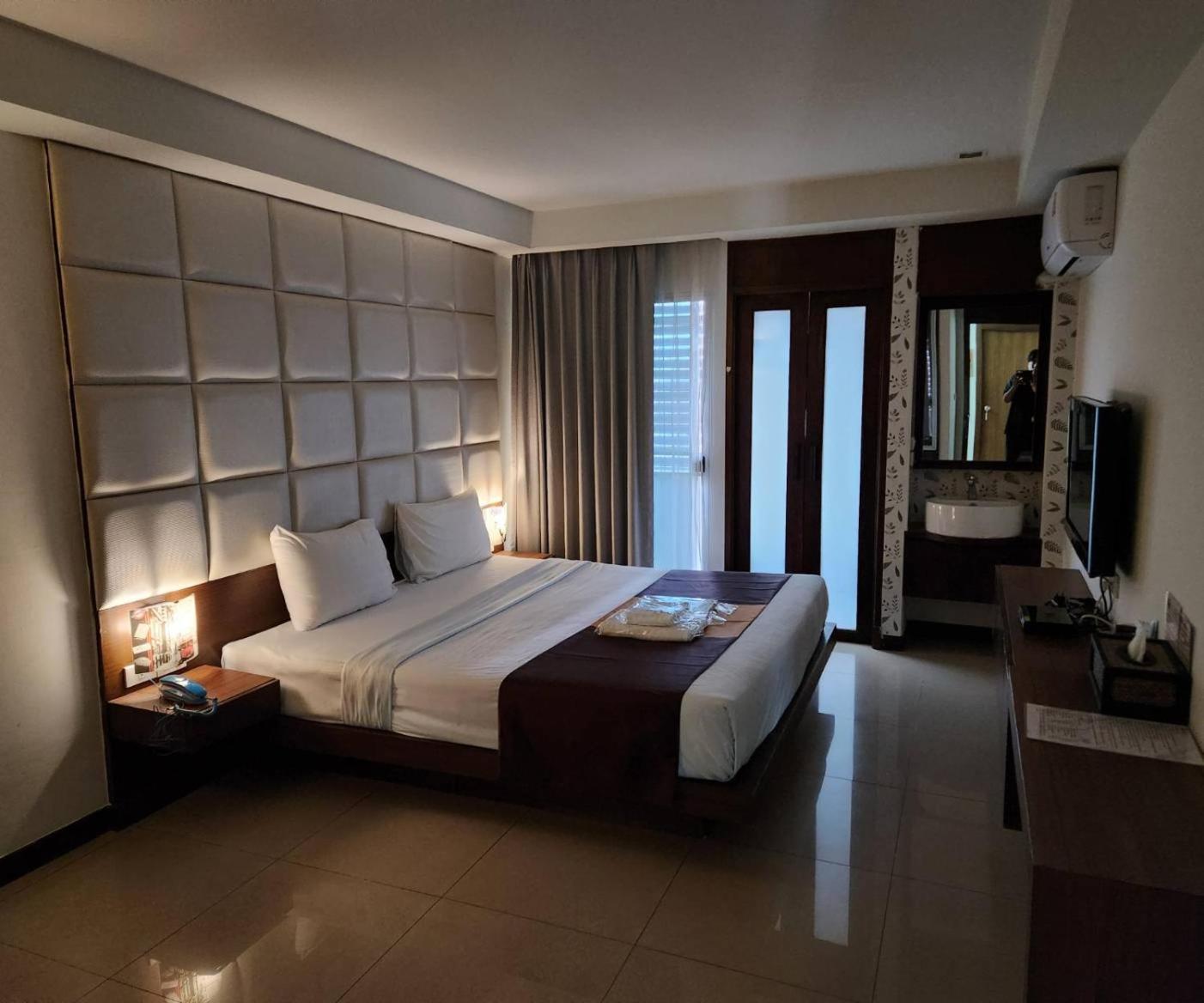 Collection O The Bangkok Cha Cha Suite Kültér fotó