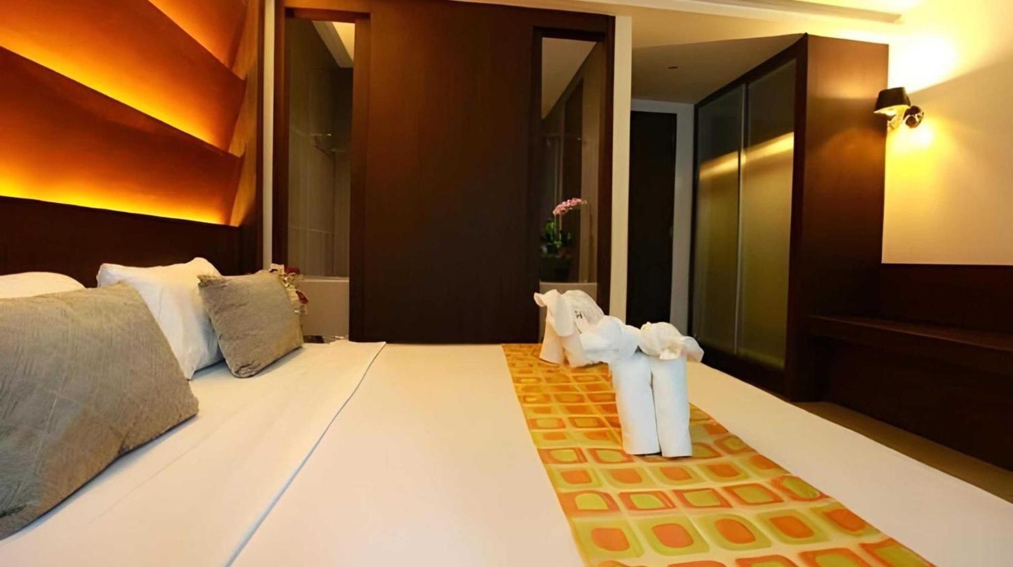 Collection O The Bangkok Cha Cha Suite Kültér fotó